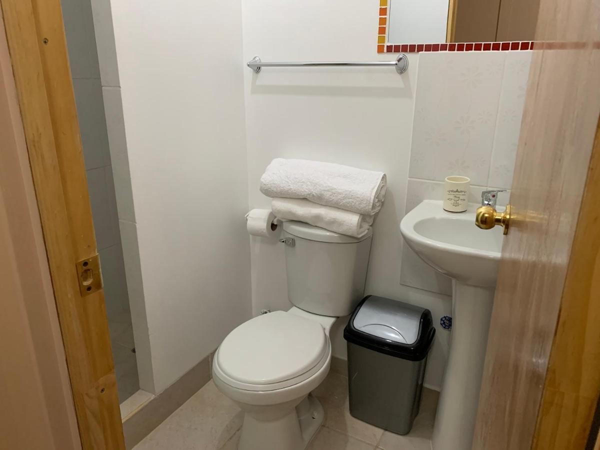 Hostal Iria อันโตฟากัสตา ภายนอก รูปภาพ