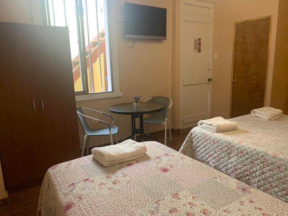 Hostal Iria อันโตฟากัสตา ภายนอก รูปภาพ